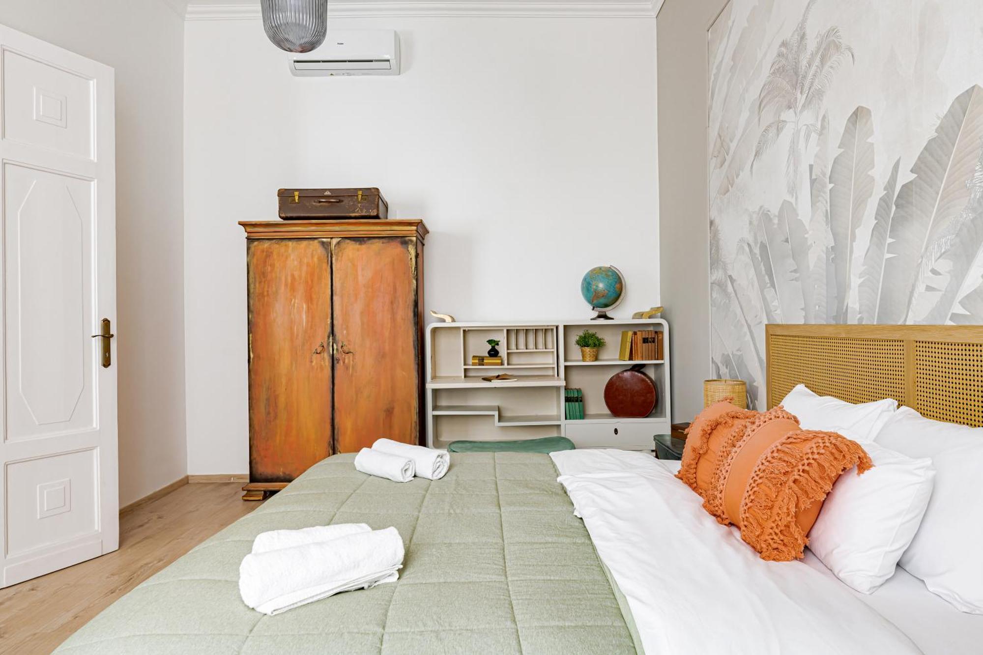 Jungle Aesthetics Downtown Apartman Aircon And Garage Parking ブダペスト エクステリア 写真